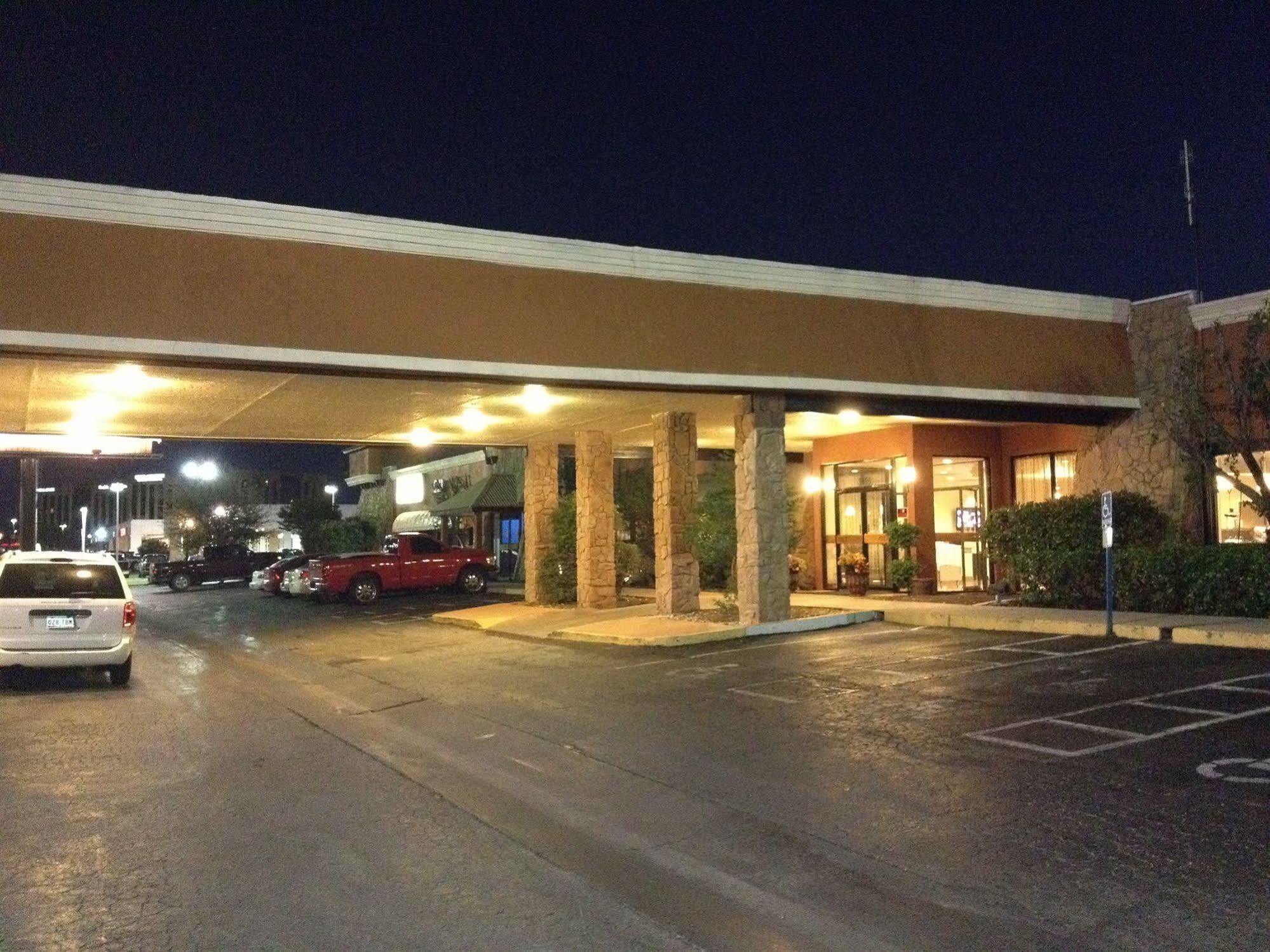 Hotel 34Fifty Abilene Exteriör bild